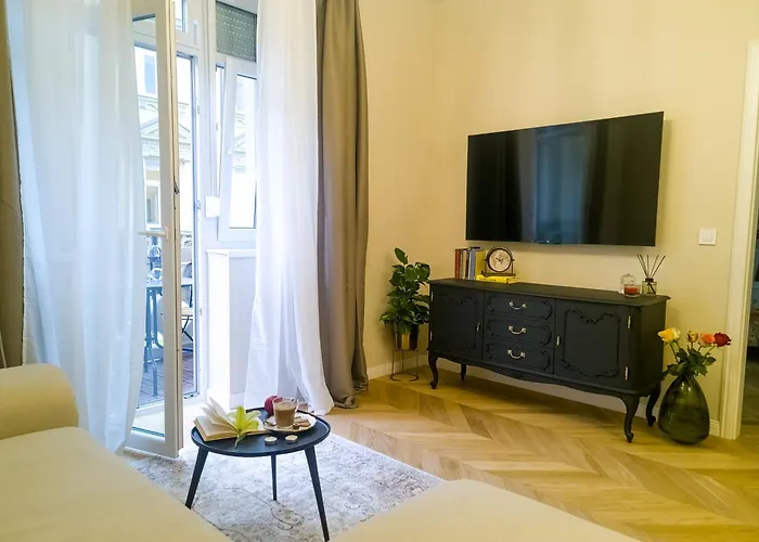 Madea Apartman